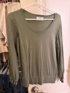 Old Navy Olive Green Scoop Neck Sweater Top